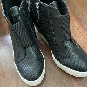 Black Wedge shoes